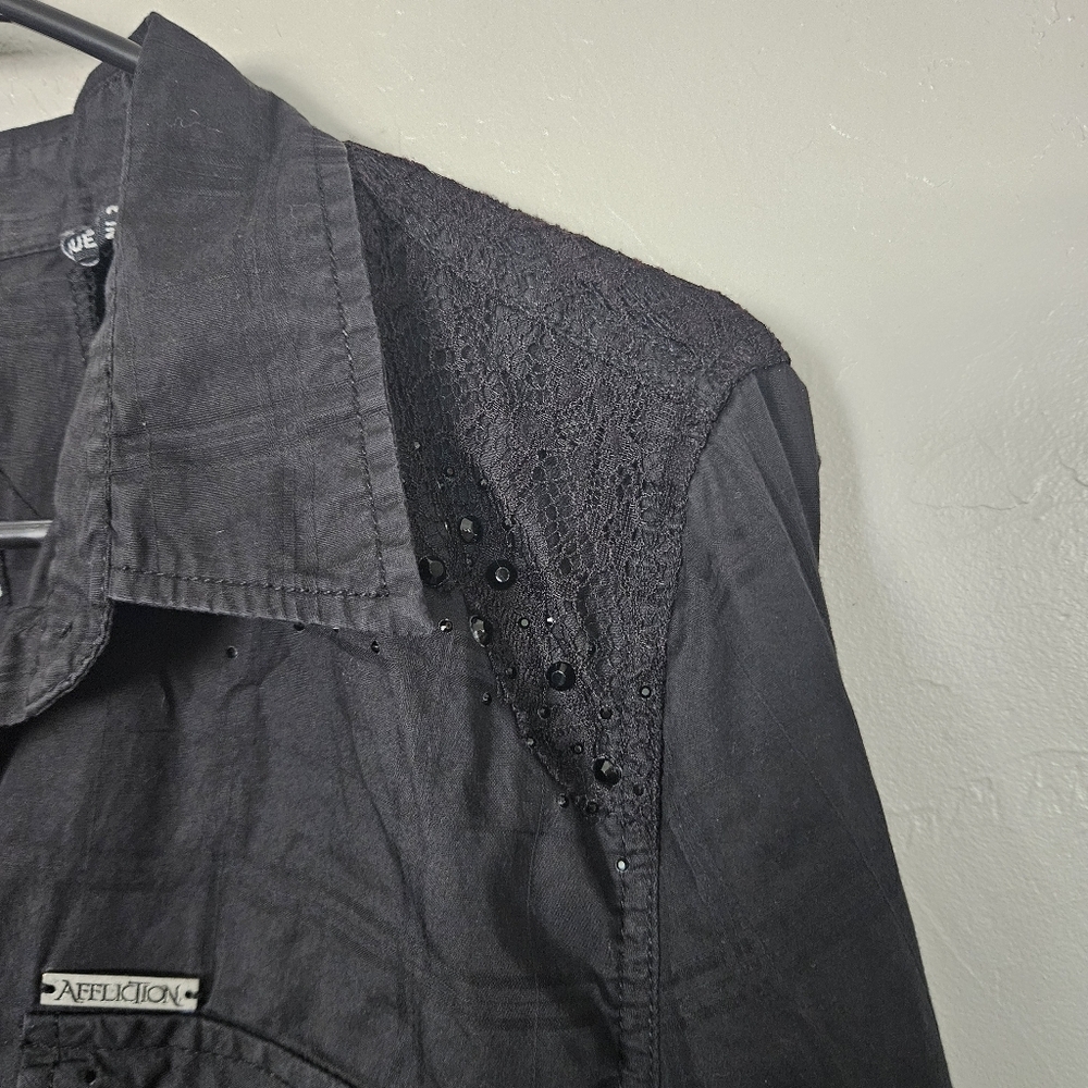 Affliction Black Premium Women's XL Long Sleeve Button Up Shirt Cross Embroidery - Picture 5 of 8